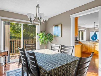 823 Glenhale Crescent - 3