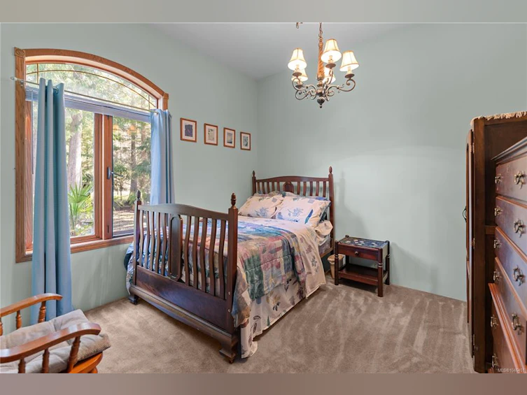1059 Pat Burns Avenue, Gabriola Island, BC, V0R 1X2 - 17