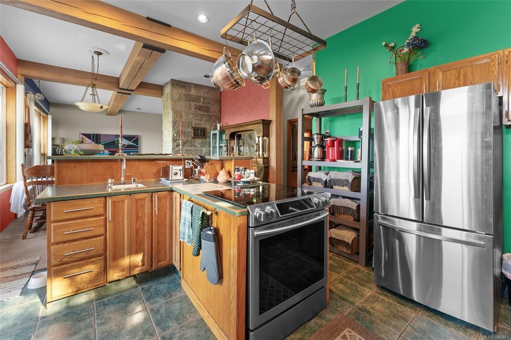 1059 Pat Burns Avenue, Gabriola Island, BC, V0R 1X2 - 16