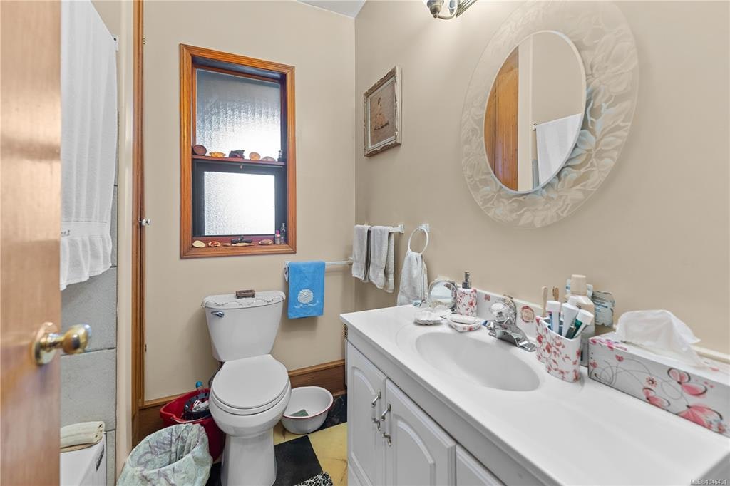 1059 Pat Burns Avenue, Gabriola Island, BC, V0R 1X2 - 41