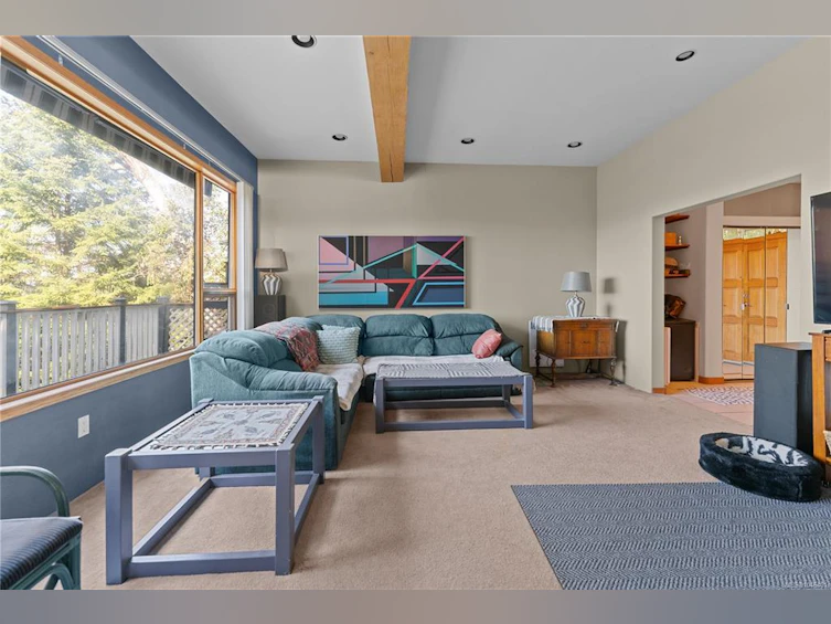 1059 Pat Burns Avenue, Gabriola Island, BC, V0R 1X2 - 8