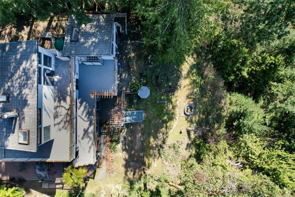 1059 Pat Burns Avenue, Gabriola Island, BC, V0R 1X2 - 52
