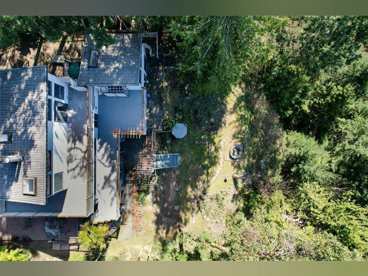1059 Pat Burns Avenue, Gabriola Island, BC, V0R 1X2 - 52