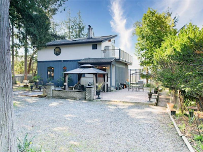 1059 Pat Burns Avenue - 3