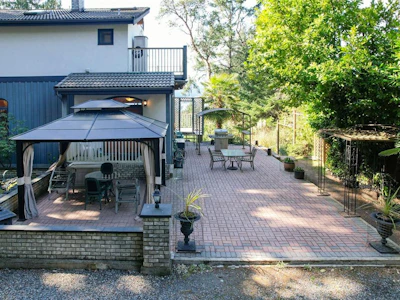 1059 Pat Burns Avenue - 4