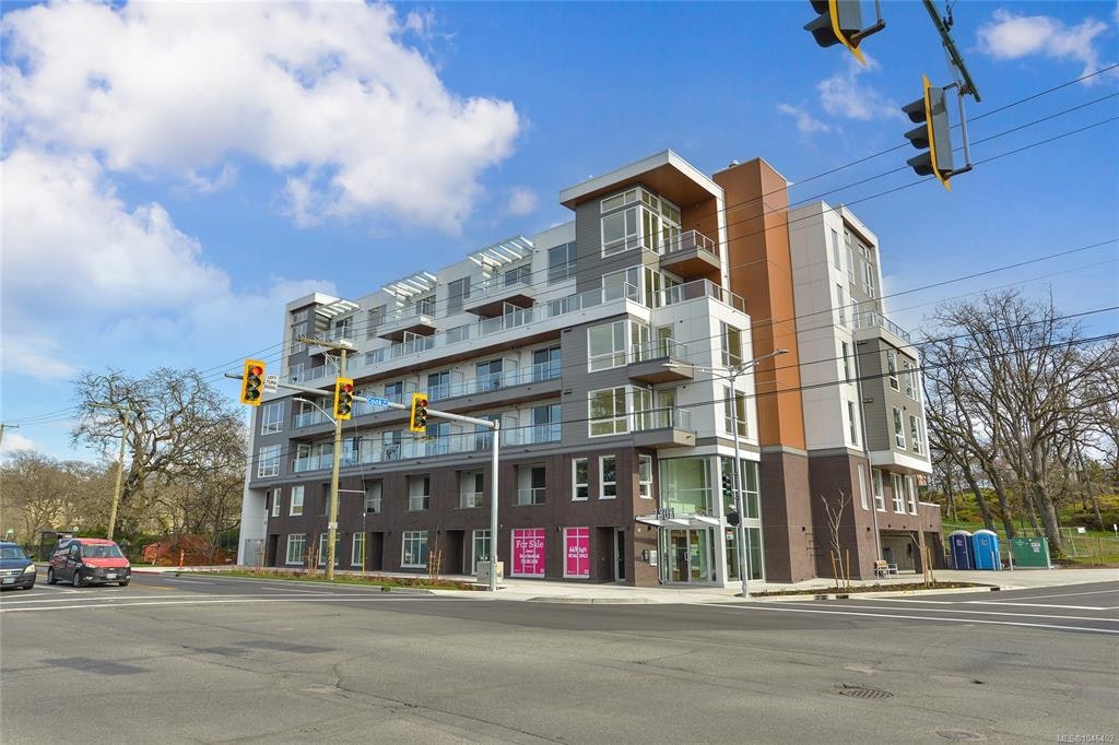 201-1301 Hillside Avenue, Victoria, BC, V8T 2B3