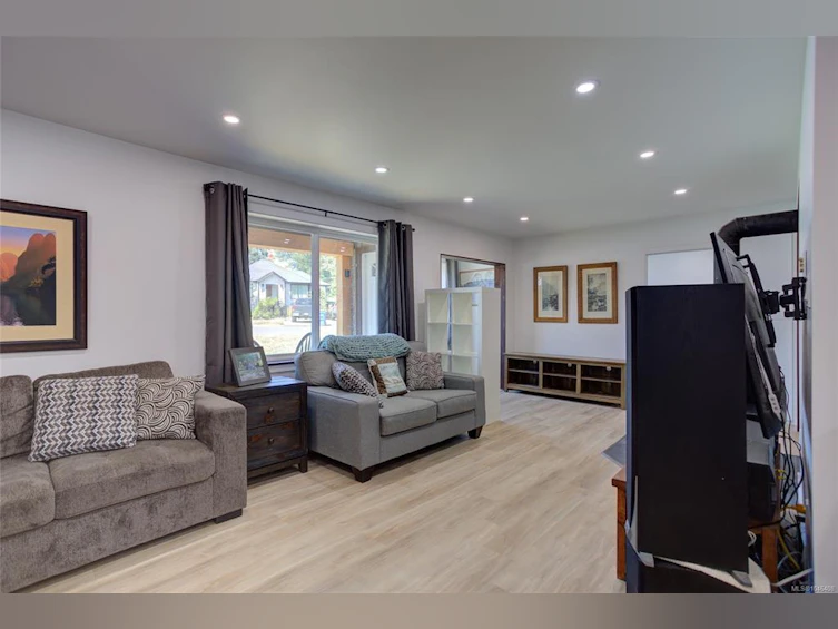 26 Stevens Crescent, Lake Cowichan, BC, V0R 2G0 - 9