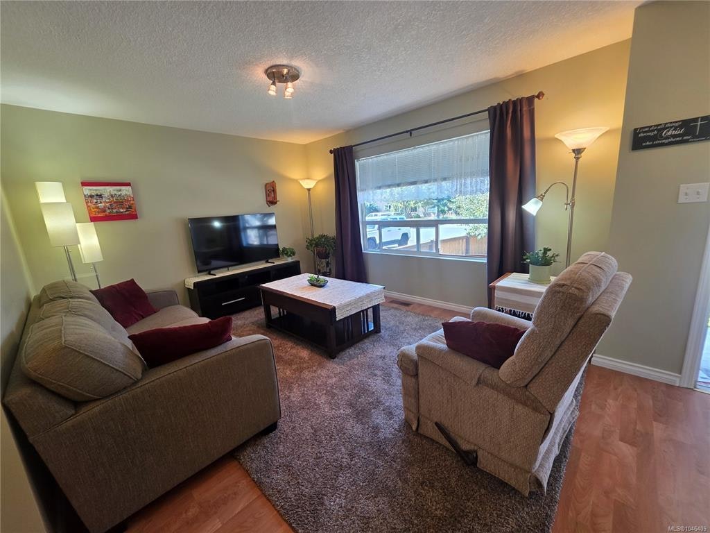 3871 Anderson Avenue - 4