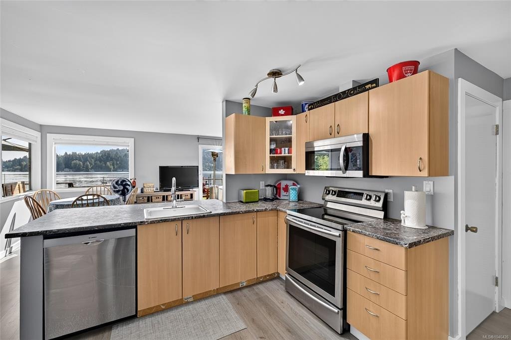 2307 Stevenson Road, Shawnigan Lake, BC, V0R 2W0 - 9