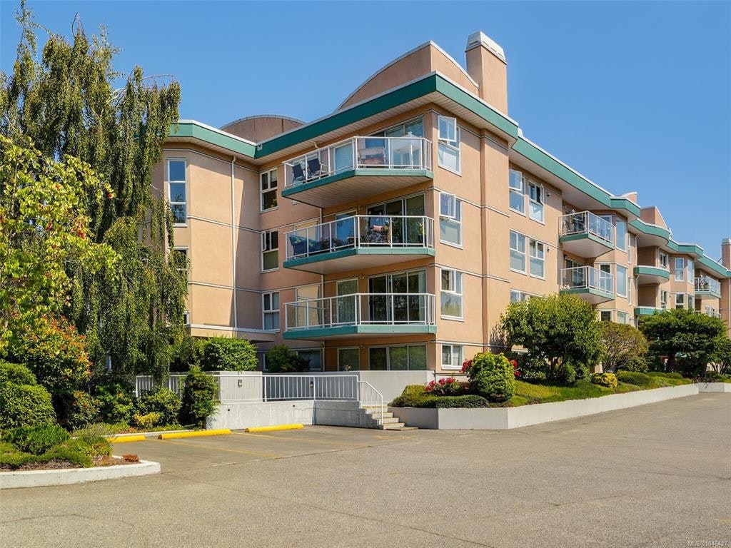 305-3009 Brittany Drive, Langford, BC, V9B 2N7