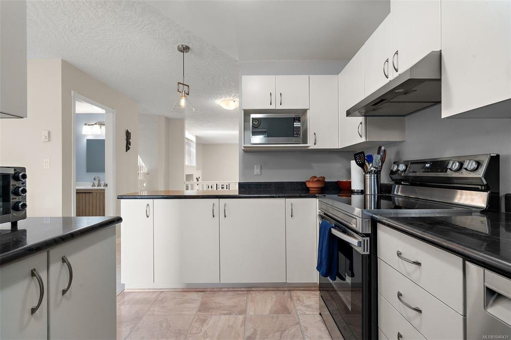 234 E Gorge Road, Victoria, BC, V9A 1L5 - 14