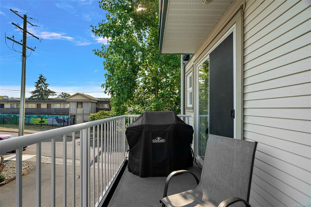 234 E Gorge Road, Victoria, BC, V9A 1L5 - 17