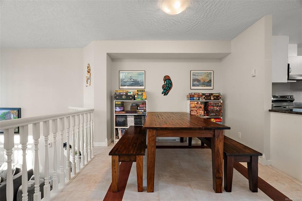 234 E Gorge Road, Victoria, BC, V9A 1L5 - 10