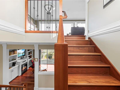 5170 Laguna Way - 5