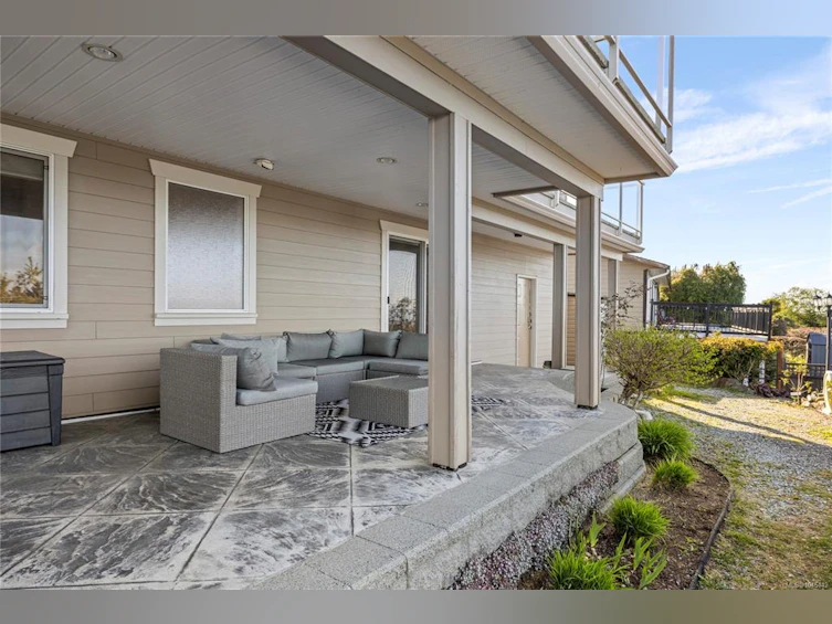 5170 Laguna Way, Nanaimo, BC, V9T 5L7 - 48