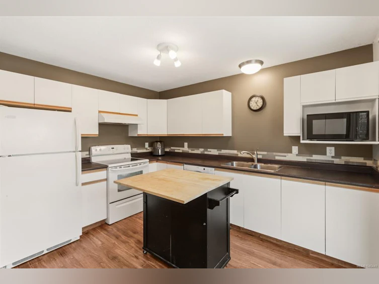 2553 Sloan Road, Nanaimo, BC, V9T 5P6 - 13
