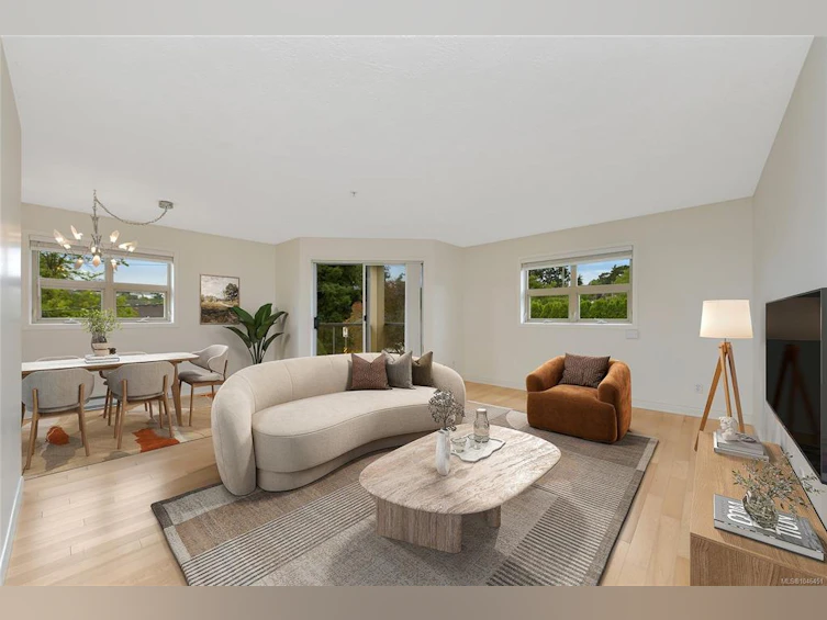 301-1694 Cedar Hill Cross Road, Saanich, BC, V8P 2P7 - 2