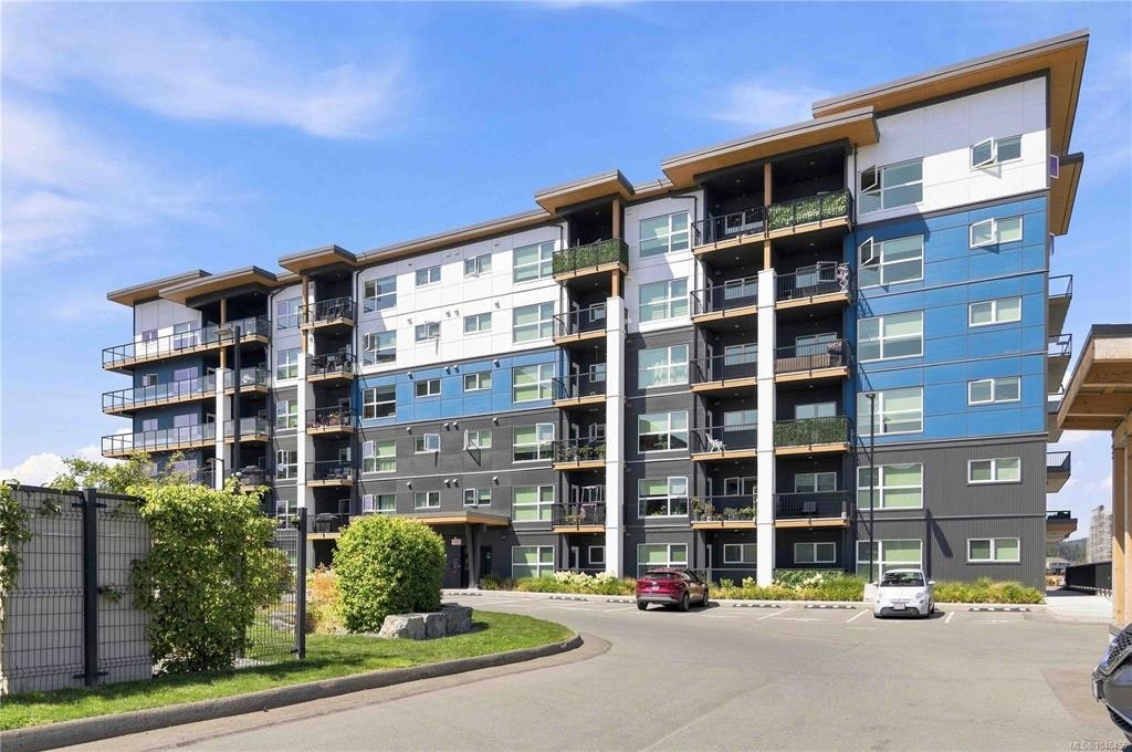 206-2461 Gateway Road, Langford, BC, V9B 6M6