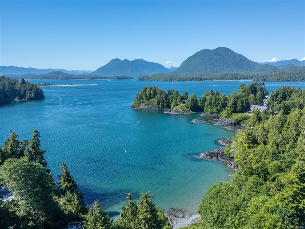 261 Cedar Street, Tofino, BC, V0R 2Z0
