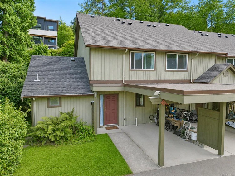 7-595 Gibson Street, Tofino, BC, V0R 2Z0