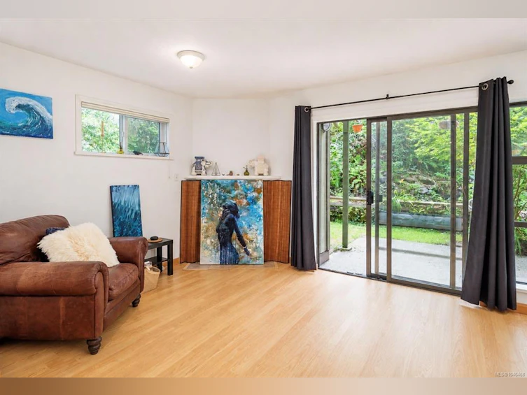 7-595 Gibson Street, Tofino, BC, V0R 2Z0 - 8