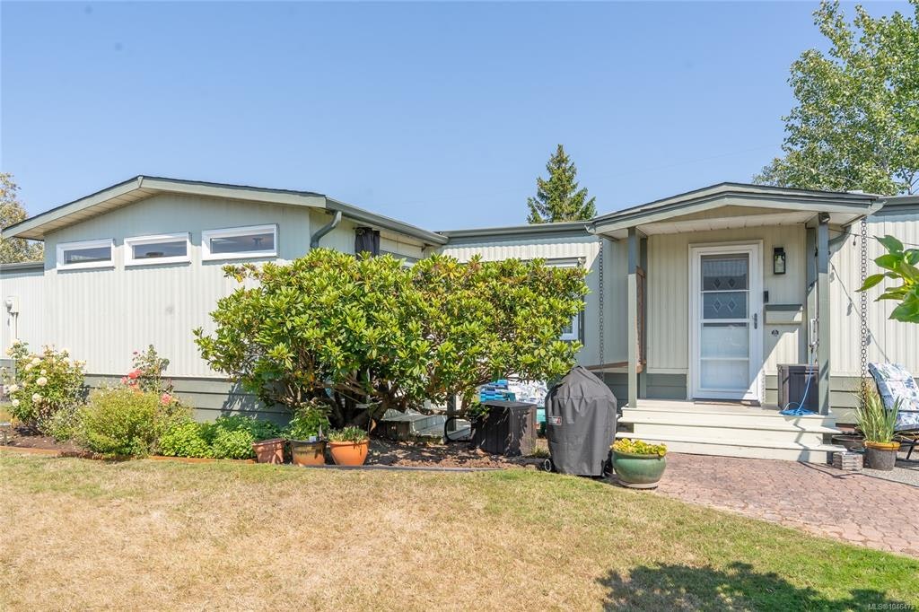 9392 Brookwood Drive, Sidney, BC, V8L 4H3