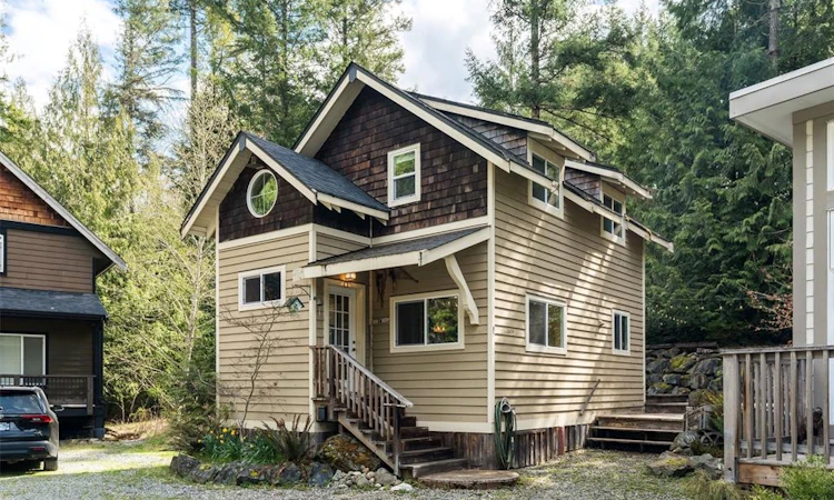 24-2970 Glen Eagles Road