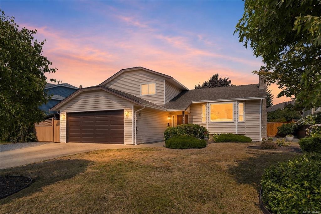 3137 Antrobus Crescent, Colwood, BC, V9B 5M8