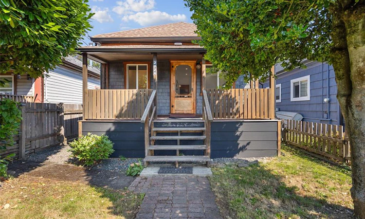 2724 Penrith Avenue