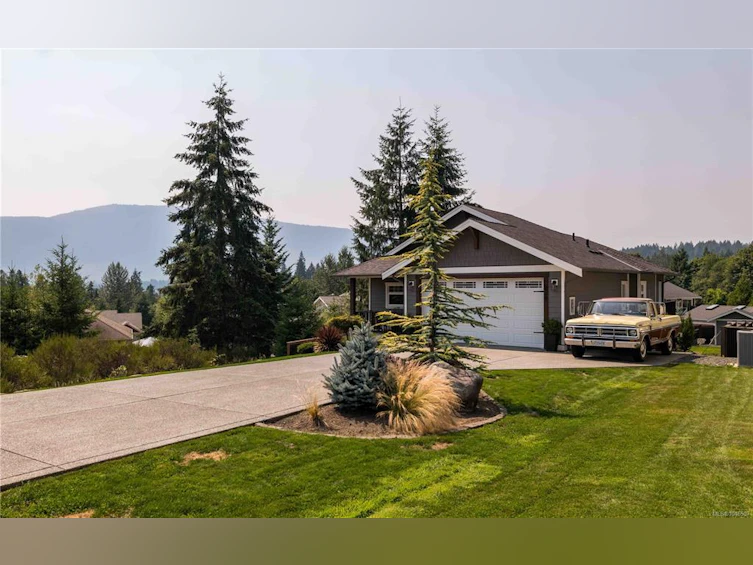 228 Dawn Coe Crescent, Lake Cowichan, BC, V0R 2G0 - 3