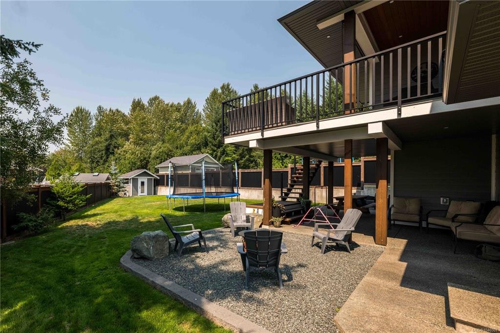 228 Dawn Coe Crescent - 4