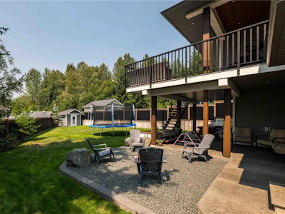 228 Dawn Coe Crescent - 4