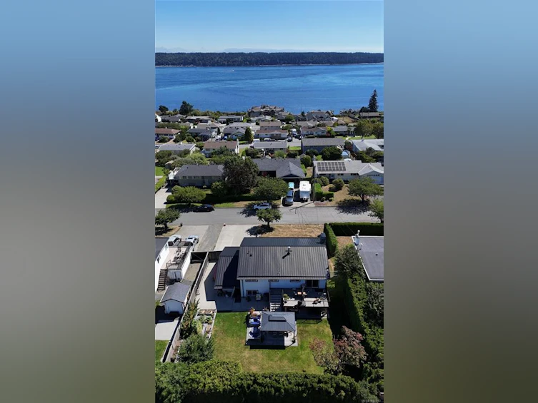 34 Mclean Street, Campbell River, BC, V9W 2L9 - 2