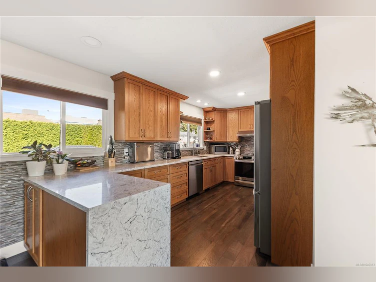 34 Mclean Street, Campbell River, BC, V9W 2L9 - 5