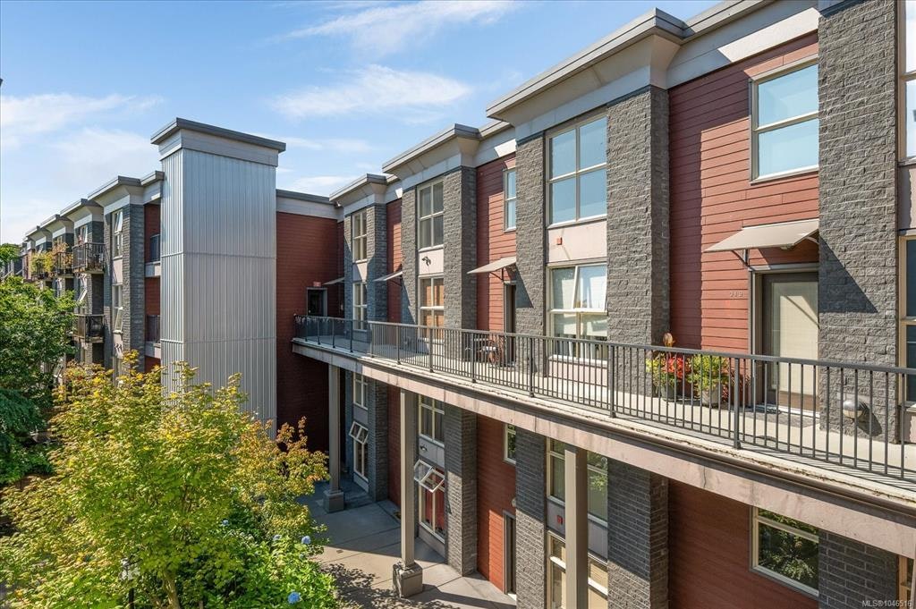 316-555 Franklyn Street, Nanaimo, BC, V9R 2X9
