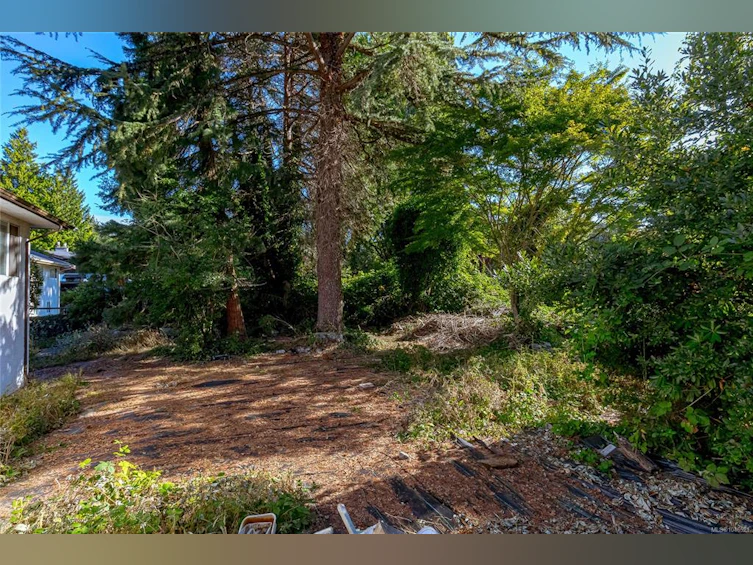 5287 Santa Clara Avenue, Saanich, BC, V8Y 1W6 - 10