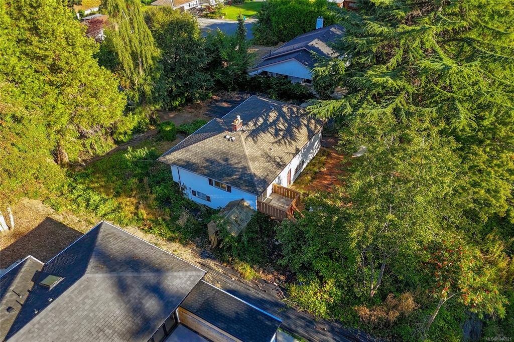 5287 Santa Clara Avenue - 2