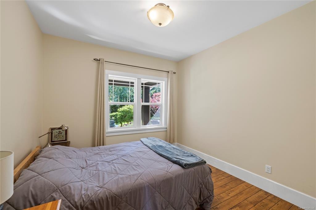 825 E Fern Road, Qualicum Beach, BC, V9K 1M3 - 18