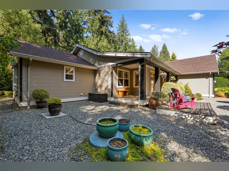 825 E Fern Road, Qualicum Beach, BC, V9K 1M3 - 51
