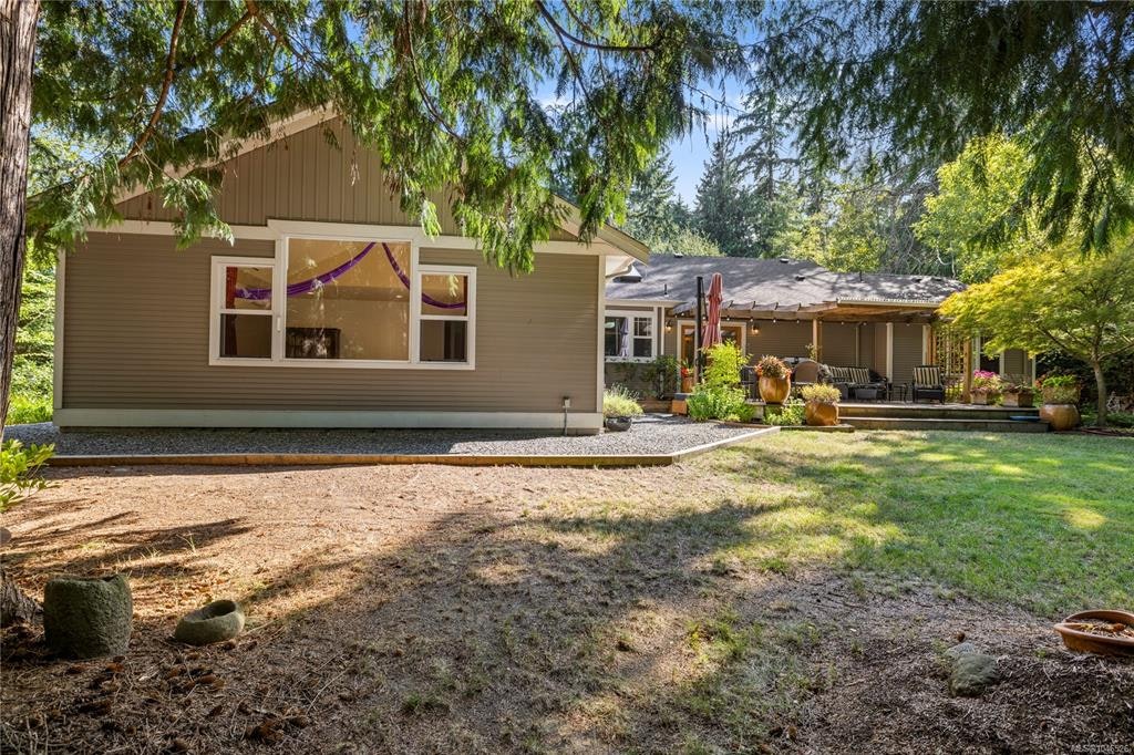825 E Fern Road, Qualicum Beach, BC, V9K 1M3 - 59