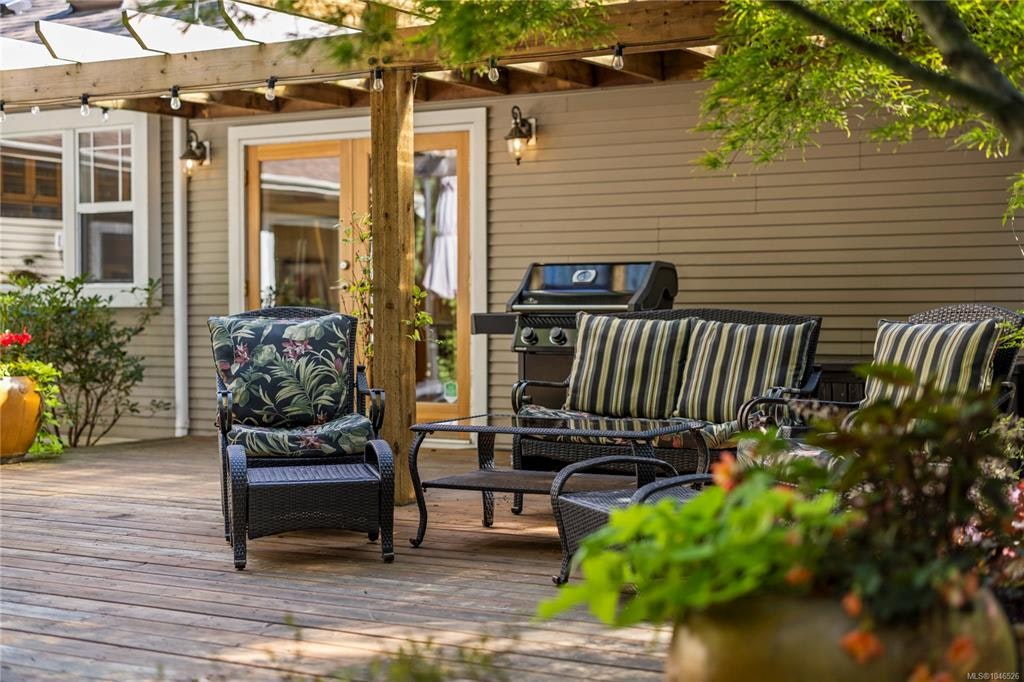 825 E Fern Road, Qualicum Beach, BC, V9K 1M3 - 71