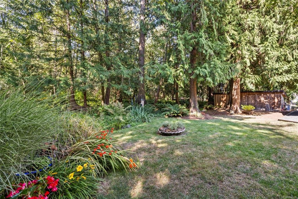 825 E Fern Road, Qualicum Beach, BC, V9K 1M3 - 54