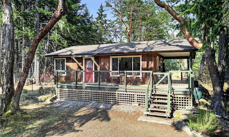 380 Langs Road