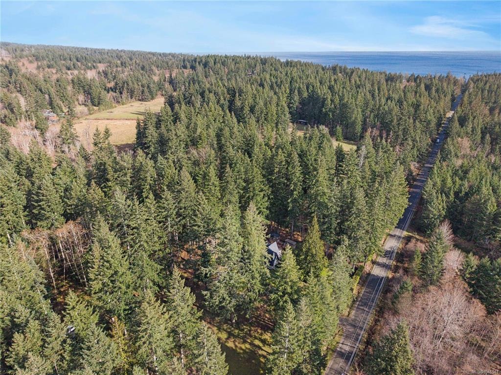 2138 Left Road, Courtenay, BC, V9J 1T9 - 70