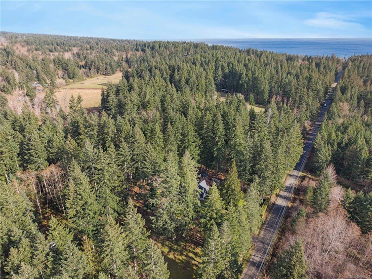 2138 Left Road, Courtenay, BC, V9J 1T9 - 70