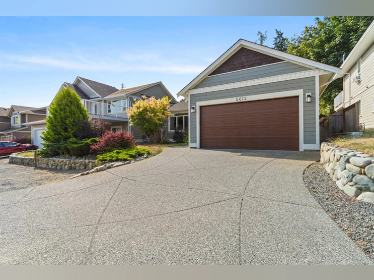 5612 Hammond Bay Road, Nanaimo, BC, V9T 6S2 - 50