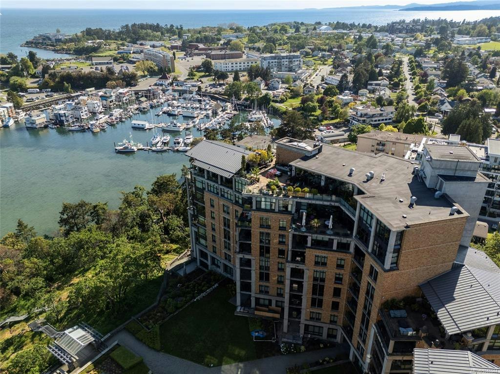 106-847 Dunsmuir Road - 2