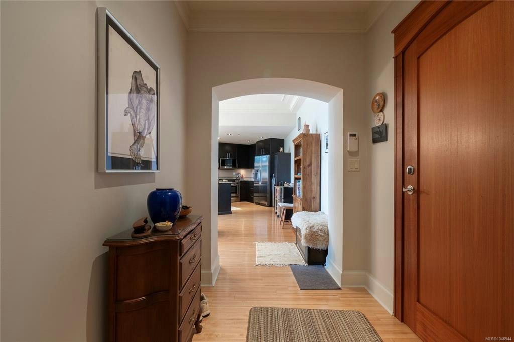106-847 Dunsmuir Road - 4