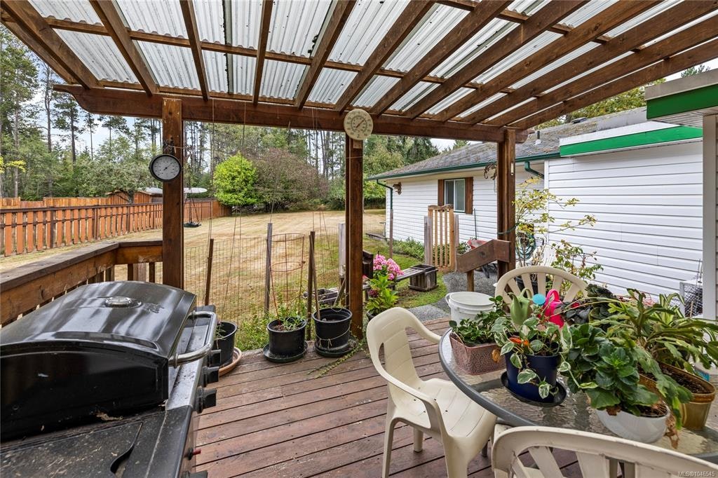 594 N Pym Street - 5