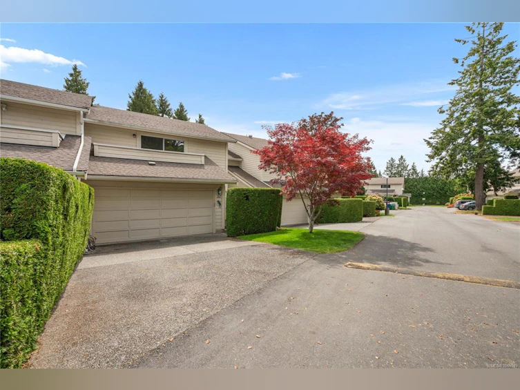 32-1287 Verdier Avenue, Central Saanich, BC, V8M 1H1